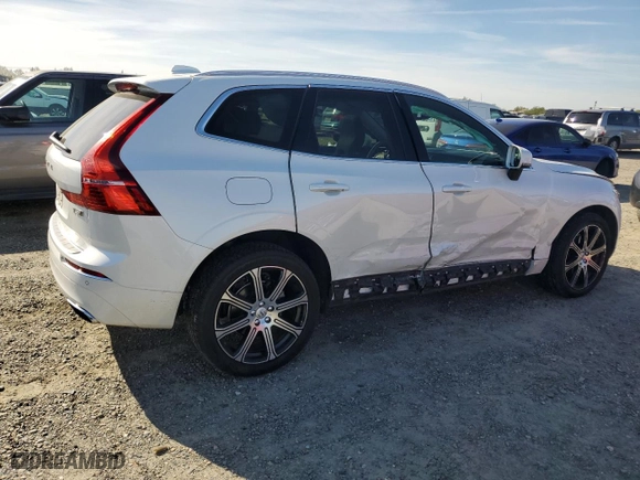 2020 Volvo XC60 Inscription with VIN YV4102RL0L1535600, listed as a Copart auction lot 50661675 with 34,830 mi miles and Salvage Title. Bid and sale history available at carsss.com. Image 3.