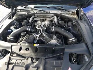 2013 BMW M6 z VIN WBSLX9C56DD159858, wystawiony jako Copart lot #36140122 z przebiegiem 70 246 mil mil oraz Szkoda całkowita • Salvage title. Historia ofert i sprzedaży dostępna na DreamBid. Obrazek 7.