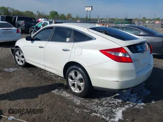 2010 Honda Crosstour EX-L with VIN 5J6TF1H53AL010680, listed as a IAAI auction lot 41904005 with 209,527 mi miles. Bid and sale history available at carsss.com. Image 3.