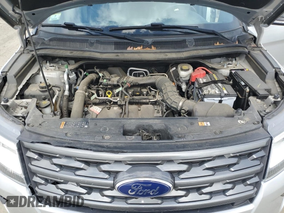 2019 Ford Explorer XLT с VIN 1FM5K8DH3KGA67194, выставлен на аукционе Copart как лот 49890595 с пробегом 54 391 миль миль и Списание • Salvage title. История ставок и продаж доступна на DreamBid. Изображение 12.