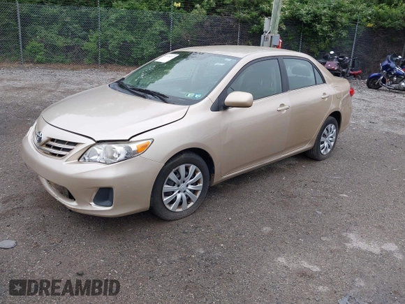 2013 Toyota Corolla L with VIN 2T1BU4EE8DC018511, listed as a IAAI auction lot 42174227 with 158,939 mi miles. Bid and sale history available at carsss.com. Image 2.