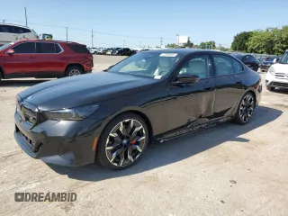 2024 BMW i5 M60 z VIN WBY43FK09RCR58587, wystawiony jako Copart lot #67396684 z przebiegiem 387 mil mil oraz Szkody całkowita. Historia ofert i sprzedaży dostępna na DreamBid. Obrazek 1.
