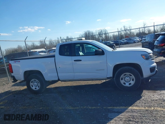 2019 Chevrolet Colorado 4WD Work Truck z VIN 1GCHTBEA3K1233097, wystawiony jako IAAI lot #41667849 z przebiegiem 107 720 mil mil oraz . Historia ofert i sprzedaży dostępna na DreamBid. Obrazek 13.