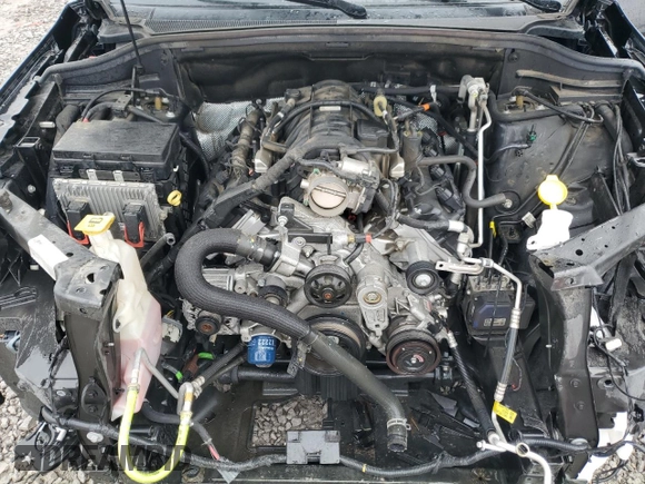 2018 Jeep Grand Cherokee High Altitude with VIN 1C4RJFCT3JC109131, listed as a Copart auction lot 43593865 with 122,485 mi miles and Salvage Title. Bid and sale history available at carsss.com. Image 12.