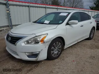 2013 Nissan Altima 2.5 SL with VIN 1N4AL3AP8DN544561, listed as a IAAI auction lot 41554647 with 159,176 mi miles. Bid and sale history available at carsss.com. Image 2.