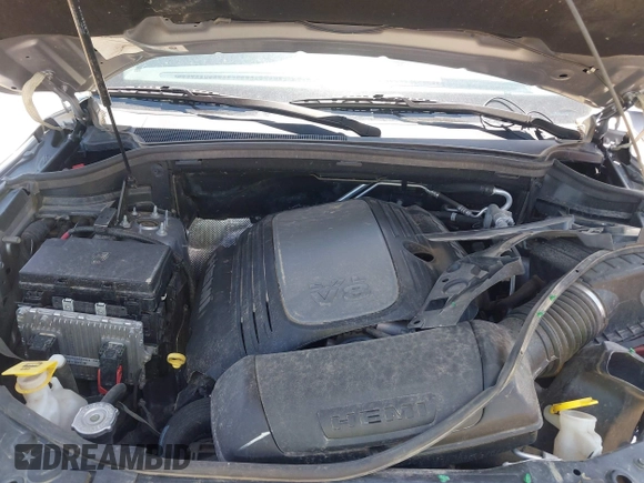 2020 Dodge Durango Pursuit z VIN 1C4SDJFT5LC376832, wystawiony jako IAAI lot #42651418 z przebiegiem 113 796 mil mil oraz . Historia ofert i sprzedaży dostępna na DreamBid. Obrazek 10.