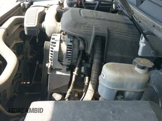 2013 Chevrolet Suburban LTZ z VIN 1GNSCKE07DR108483, wystawiony jako IAAI lot #42579856 z przebiegiem 179 622 mil mil oraz . Historia ofert i sprzedaży dostępna na DreamBid. Obrazek 19.