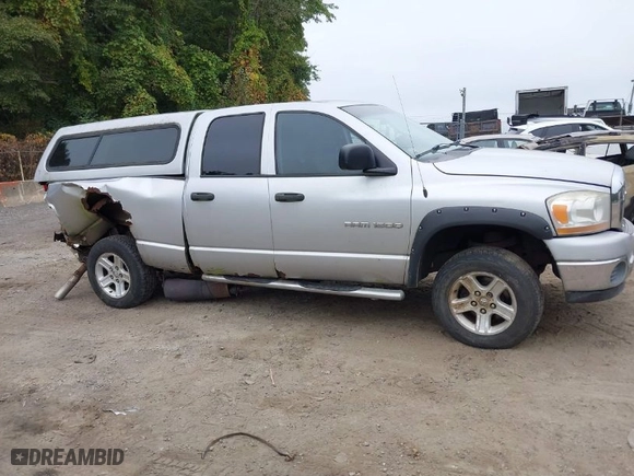 2006 Dodge Ram 1500 SLT with VIN 1D7HU18NX6J213074, listed as a IAAI auction lot 40285571 with 227,170 mi miles. Bid and sale history available at carsss.com. Image 14.