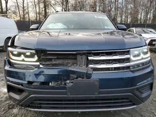 2020 Volkswagen Atlas S with VIN 1V2AP2CA0LC502282, listed as a Copart auction lot 84377224 with 40,327 mi miles and Salvage title. Bid and sale history available at DreamBid. Image 5.