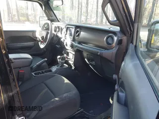 2022 Jeep Wrangler Unlimited Sport with VIN 1C4HJXDN6NW132859, listed as a IAAI auction lot 41362657 with 40,066 mi miles and . Bid and sale history available at DreamBid. Image 5.