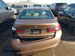 2019 BMW 3 Series 330i with VIN WBA5R1C56KAK08371, listed as a IAAI auction lot 41671953 with 52,433 mi miles and . Bid and sale history available at DreamBid. Image 16.