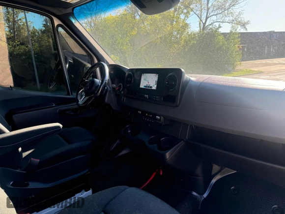 2021 Mercedes-Benz Sprinter Cargo Cargo with VIN W1Y4ECHY8MT074426, listed as a Copart auction lot 73589614 with 184,457 mi miles and . Bid and sale history available at DreamBid. Image 5.