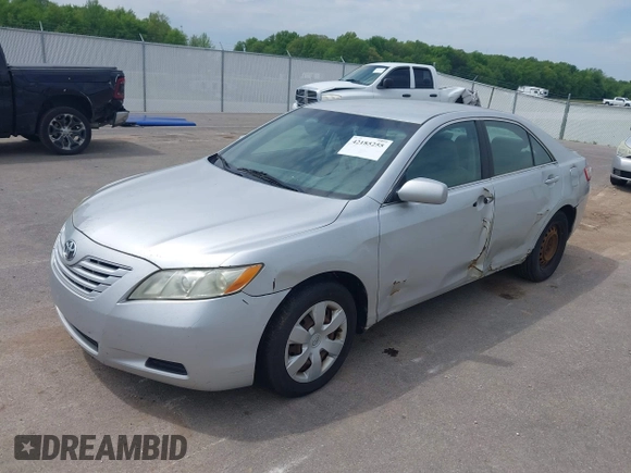 2009 Toyota Camry z VIN 4T1BE46K99U313351, wystawiony jako IAAI lot #42185255 z przebiegiem 331 791 mil mil oraz . Historia ofert i sprzedaży dostępna na DreamBid. Obrazek 2.