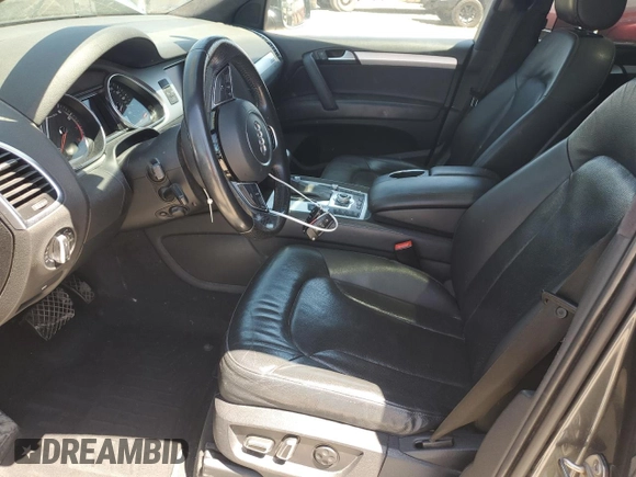 2015 Audi Q7 S line Prestige with VIN WA1DGAFE9FD002055, listed as a Copart auction lot 58073635 with 165,304 mi miles and Salvage title. Bid and sale history available at DreamBid. Image 7.