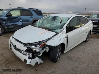 2022 Toyota Prius L Eco with VIN JTDKAMFU4N3176157, listed as a Copart auction lot 41668415 with 31,371 mi miles and Salvage Title. Bid and sale history available at carsss.com. Image 1.