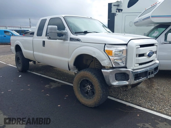 2013 Ford F-250 XL with VIN 1FT7X2B61DEB75504, listed as a IAAI auction lot 41821358 with 202,745 mi miles and . Bid and sale history available at DreamBid. Image 1.