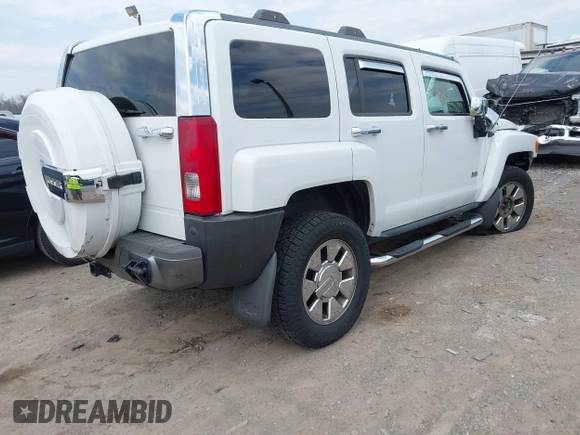 2008 Hummer H3 SUV with VIN 5GTEN13E588152981, listed as a IAAI auction lot 41849252 with 173,428 mi miles and . Bid and sale history available at DreamBid. Image 4.