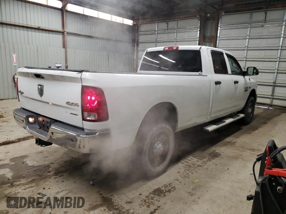 2015 Ram 2500 Tradesman z VIN 3C6TR5HT4FG577026, wystawiony jako Copart lot #52816585 z przebiegiem 133 806 mil mil oraz Czysty tytuł • Clean title. Historia ofert i sprzedaży dostępna na DreamBid. Obrazek 3.