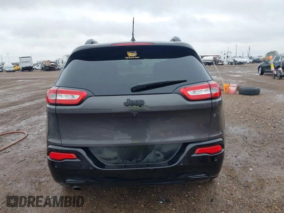 2018 Jeep Cherokee Latitude with VIN 1C4PJLCB6JD588989, listed as a IAAI auction lot 41319570 with 71,333 mi miles. Bid and sale history available at carsss.com. Image 17.