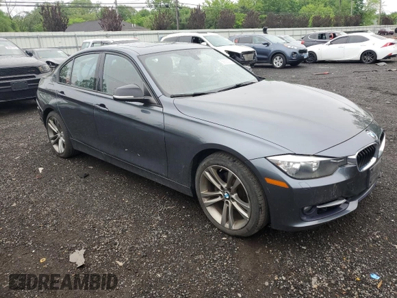 2015 BMW 3 Series 328i xDrive с VIN WBA3B5C50FP654117, выставлен на аукционе Copart как лот 56635355 с пробегом 91 669 миль миль и Списание • Salvage title. История ставок и продаж доступна на DreamBid. Изображение 4.