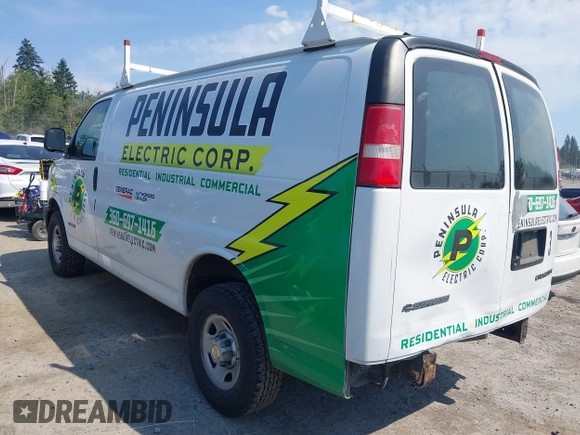 2005 Chevrolet Express Cargo with VIN 1GCGG25V651130764, listed as a IAAI auction lot 42494021 with 203,357 mi miles and . Bid and sale history available at DreamBid. Image 3.