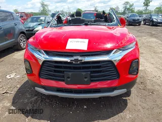 2019 Chevrolet Blazer z VIN 3GNKBBRA8KS689220, wystawiony jako IAAI lot #42340406 z przebiegiem 91 187 mil mil oraz . Historia ofert i sprzedaży dostępna na DreamBid. Obrazek 13.