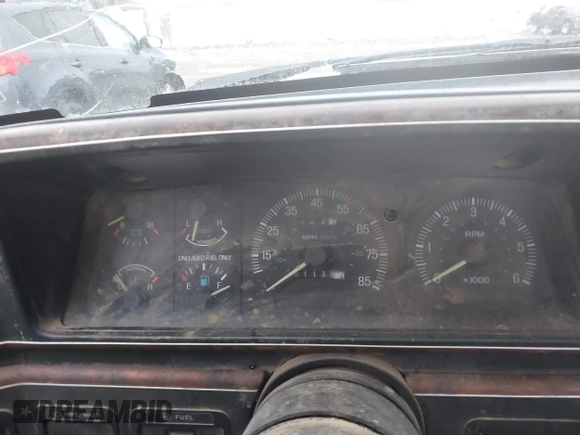 1988 Ford F-150 with VIN 2FTEF14Y6JCA33783, listed as a IAAI auction lot 42519893 with 1,135 mi miles and . Bid and sale history available at DreamBid. Image 7.
