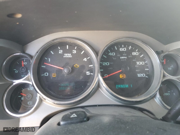 2008 GMC Sierra 2500HD SLE1 with VIN 1GTHK23698F176529, listed as a Copart auction lot 48583425 with 355,814 mi miles and Salvage Title. Bid and sale history available at carsss.com. Image 9.