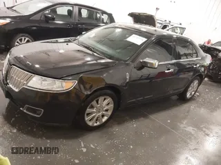2012 Lincoln MKZ with VIN 3LNHL2GC1CR826247, listed as a IAAI auction lot 41727774 with 136,588 mi miles. Bid and sale history available at carsss.com. Image 17.