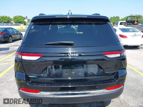 2024 Jeep Grand Cherokee с VIN 1C4RJYB66RC145530, выставлен на аукционе IAAI как лот 42340853 с пробегом 38 771 миль миль и . История ставок и продаж доступна на DreamBid. Изображение 16.