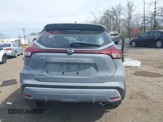 2024 Nissan Kicks SR z VIN 3N1CP5DV8RL532353, wystawiony jako IAAI lot #42076078 z przebiegiem 2 525 mil mil oraz . Historia ofert i sprzedaży dostępna na DreamBid. Obrazek 16.