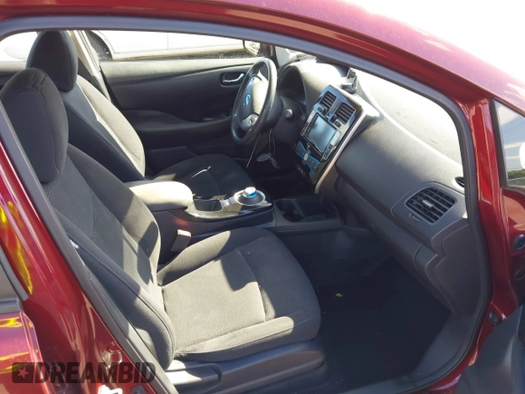 2016 Nissan LEAF SL with VIN 1N4BZ0CP6GC312099, listed as a IAAI auction lot 41799303 with 81,827 mi miles. Bid and sale history available at carsss.com. Image 5.