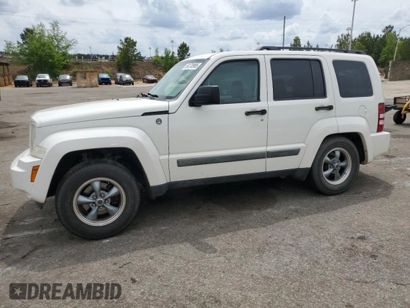 2008 Jeep Liberty Sport z VIN 1J8GN28KX8W266600, wystawiony jako Copart lot #54178985 z przebiegiem 156 294 mil mil oraz Szkoda całkowita • Salvage title. Historia ofert i sprzedaży dostępna na DreamBid. Obrazek 1.
