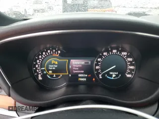 2017 Lincoln MKC Select with VIN 5LMCJ2C92HUL23656, listed as a Copart auction lot 49292335 with 69,656 mi miles and Salvage Title. Bid and sale history available at DreamBid. Image 9.