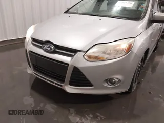 2012 Ford Focus SE with VIN 1FAHP3F24CL217049, listed as a IAAI auction lot 41825450 with 86,573 mi miles. Bid and sale history available at carsss.com. Image 6.