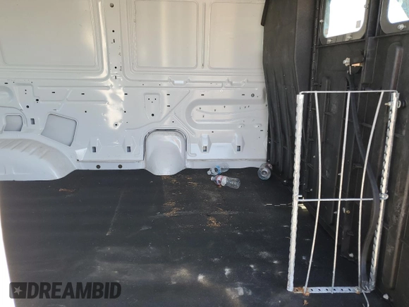 2014 Ford Econoline Cargo Commercial with VIN 1FTNE1EW2EDA41272, listed as a Copart auction lot 60940174 with 249,854 mi miles and Clean title. Bid and sale history available at DreamBid. Image 11.