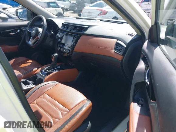 2019 Nissan Rogue SL with VIN 5N1AT2MT2KC794816, listed as a IAAI auction lot 41784087 with 50,655 mi miles and . Bid and sale history available at DreamBid. Image 5.