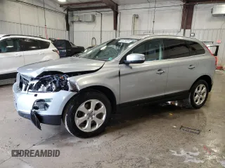 2012 Volvo XC60 3.2L с VIN YV4952DZ6C2255609, выставлен на аукционе Copart как лот 49676525 с пробегом 179 751 миль миль и На запчасти • Non repairable. История ставок и продаж доступна на DreamBid. Изображение 1.