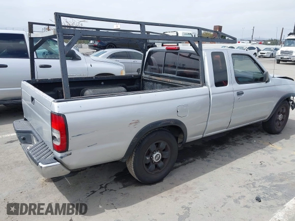 1998 Nissan Frontier XE with VIN 1N6DD26S6WC383876, listed as a IAAI auction lot 42327403 with 189,535 mi miles and . Bid and sale history available at DreamBid. Image 4.