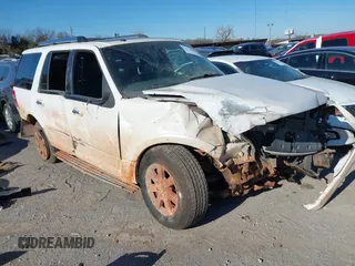 2009 Ford Expedition Limited z VIN 1FMFU19569EA64350, wystawiony jako IAAI lot #41375396 z przebiegiem Nie podano mil oraz . Historia ofert i sprzedaży dostępna na DreamBid. Obrazek 1.