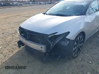 2016 Nissan Maxima SL with VIN 1N4AA6AP8GC414514, listed as a IAAI auction lot 41759903 with 124,116 mi miles and . Bid and sale history available at DreamBid. Image 18.