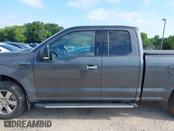 2019 Ford F-150 XL z VIN 1FTEX1CB8KKD31775, wystawiony jako IAAI lot #42522883 z przebiegiem 33 469 mil mil oraz . Historia ofert i sprzedaży dostępna na DreamBid. Obrazek 14.