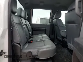 2013 Ford F-350 Platinum z VIN 1FT8W3BT4DEB75810, wystawiony jako Copart lot #56436845 z przebiegiem 124 711 mil mil oraz Tytuł czysty. Historia ofert i sprzedaży dostępna na DreamBid. Obrazek 10.