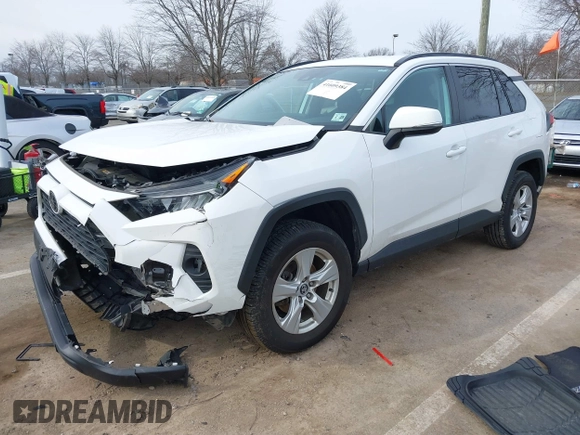 2020 Toyota RAV4 XLE with VIN 2T3P1RFV0LC075978, listed as a IAAI auction lot 41609384 with 72,983 mi miles. Bid and sale history available at carsss.com. Image 17.