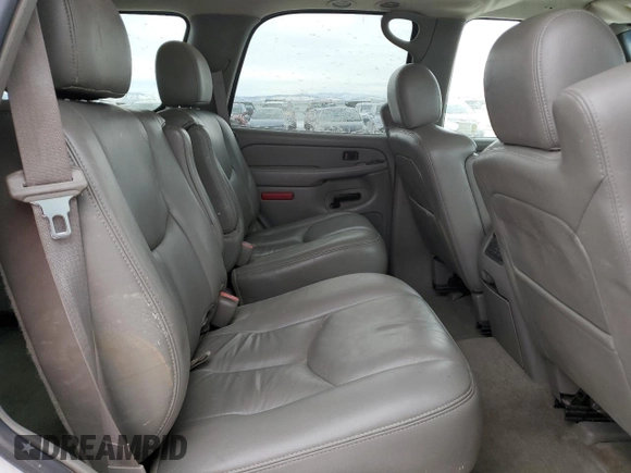 2005 Chevrolet Tahoe LT z VIN 1GNEK13T35R224871, wystawiony jako Copart lot #41382355 z przebiegiem 232 704 mil mil oraz Czysty tytuł • Clean title. Historia ofert i sprzedaży dostępna na DreamBid. Obrazek 11.