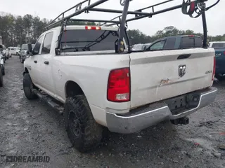 2018 Ram 2500 Tradesman with VIN 3C6UR5CL5JG316444, listed as a IAAI auction lot 41844569 with 161,000 mi miles. Bid and sale history available at carsss.com. Image 3.