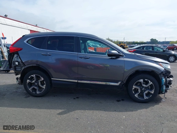 2017 Honda CR-V Touring with VIN 2HKRW2H95HH646184, listed as a IAAI auction lot 41906341 with 58,529 mi miles. Bid and sale history available at carsss.com. Image 14.