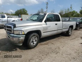 1999 Dodge 1500 with VIN 3B7HC13Y5XG188327, listed as a Copart auction lot 50771545 with 133,312 mi miles and Salvage Title. Bid and sale history available at carsss.com. Image 1.