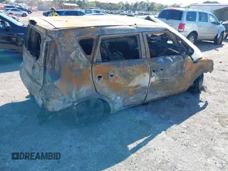 2017 Kia Soul with VIN KNDJN2A26H7488973, listed as a IAAI auction lot 41780537 with 1 mi miles. Bid and sale history available at carsss.com. Image 4.