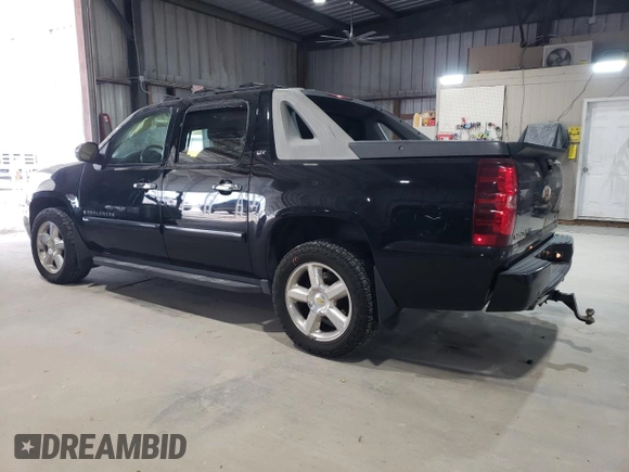 2007 Chevrolet Avalanche LTZ with VIN 3GNFK12347G161398, listed as a Copart auction lot 53800355 with 188,117 mi miles and Salvage Title. Bid and sale history available at DreamBid. Image 2.
